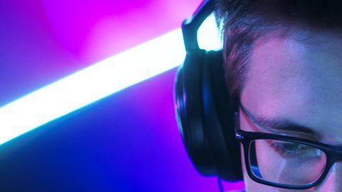 Las personas neurodivergentes pueden tener dislexia, dispraxia, autismo o déficit atencional con hiperactividad (TDAH).