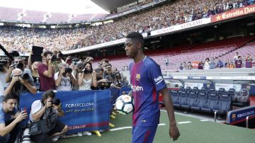 La presentación de Dembelé con el Barça pudo ser un presagio de lo que pasaría después...