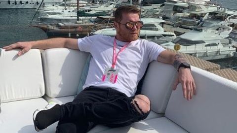 "Canelo" pasó un momento de diversión, previo al World Golf Championship México.