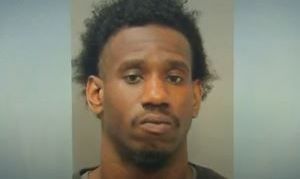 Arrestado: Brandon Jay Carter.
