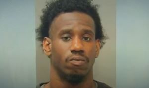 Arrestado: Brandon Jay Carter.