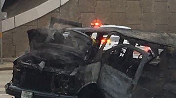 La van se incendió.