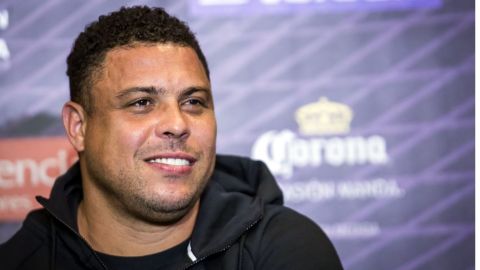Ronaldo recordó que su intención siempre fue seguir en el Barcelona.