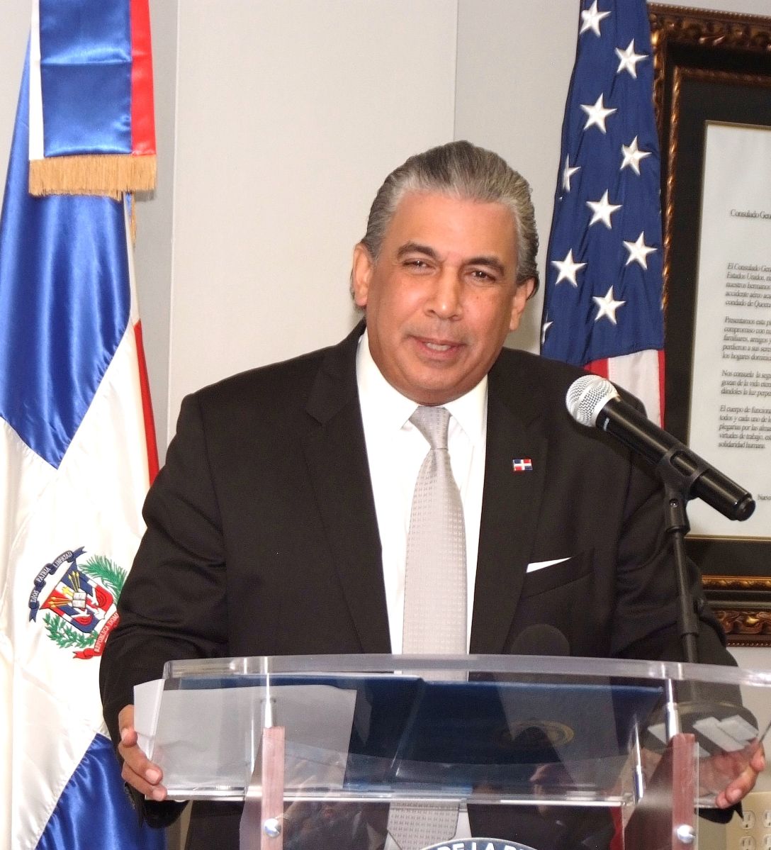 Carlos Castillo, cónsul general de República Dominicana en Nueva York.