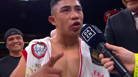 Julio César Martínez se coronó campeón mundial mosca, en 2019.