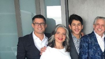 La Familia Miranda sigue su propósito de ayudar a la comunidad hispana del país.