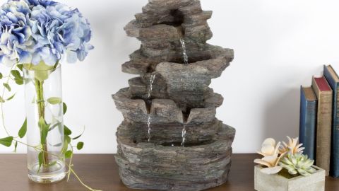 Fuente Pure Garden. / Cortesía: homedepot.com