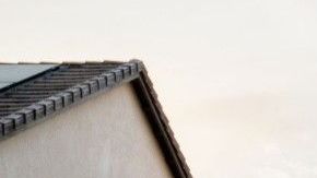 Un garaje, especial para autos y herramientas, podría contener alimentos.