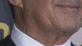 Kirk Douglas en la ceremonia en honor a su hijo Michael Douglas, con una estrella en el Paseo de la Fama de Hollywood.