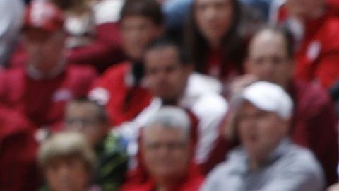 Todo sucedió durante el medio tiempo de un juego de baloncesto de los Bobcats de la Estatal de Montana.