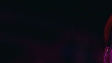 Destrozada con la muerte de su padre.