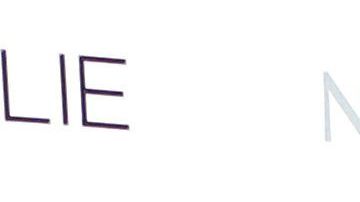 Kendall junto a su hermana Kylie Jenner.