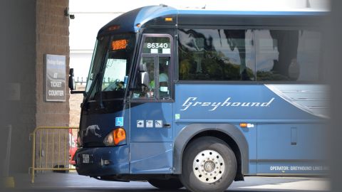 Greyhound ha asegurado no poder evitar las revisiones migratorias.