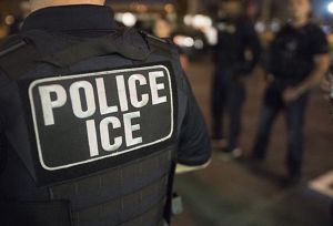 ICE bajo presión por separación de familias tras orden de juez