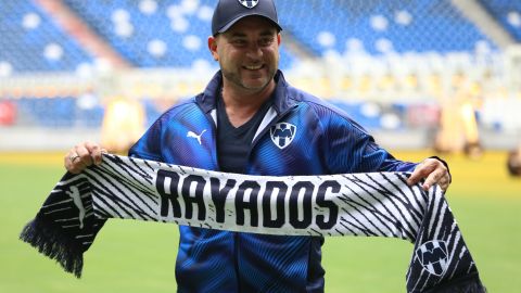 El argentino fue presentado como nuevo técnico de los Rayados.