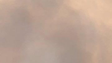 Incendio se extiende rápidamente en Riverside, al este de Los Ángeles.