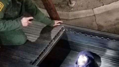Un total de 17 personas fueron encontradas hacinadas,