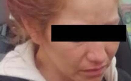 Madre regala a su hijo