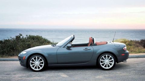 Mazda Miata MX-5 2006