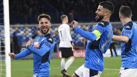 Dries Mertens celebra su golazo ante el Barça.
