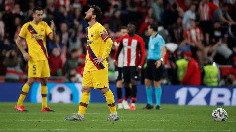 Lionel Messi se está acostumbrando a perder partidos importantes con el Barça.