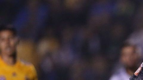 El cancerbero del equipo universitario se quiso reír de sus rivales, pero los que pudieron reír fueron ellos.