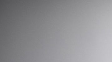 Gran parte de nuestro dinero se va en el pago de alquiler.