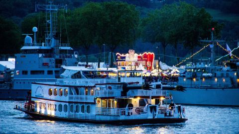 Ventajas de viajar en ferry / Créditos: Fotógrafo Philippe Oursel vía Unsplash