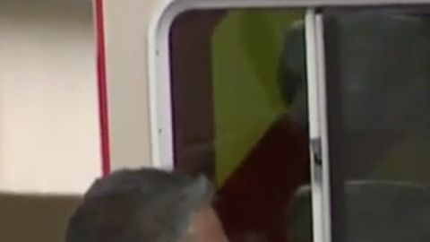 Michael Hughes fue recibido por sus compañeros del Departamento de Bomberos de Pompano Beach.