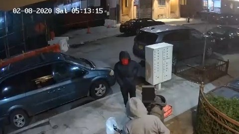 Ataque el repartidor en Brooklyn
