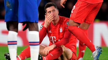 Lewandowski deberá estar enyesado durante diez días y luego iniciar la rehabilitación.