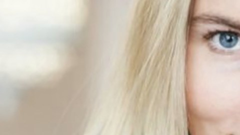 Sophie Trelles-Tvede es la directora ejecutiva de la compañía de accesorios para el cabello Invisibobble que creó una innovadora liga de cabello.