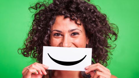 ¡Siéntete bella o atractivo! Lo dicen los estudios./Shutterstock