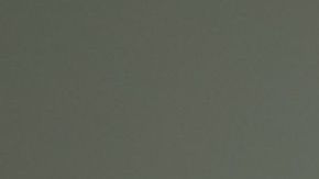 En promedio, bebe unos 200 ml de orina envejecida al día.