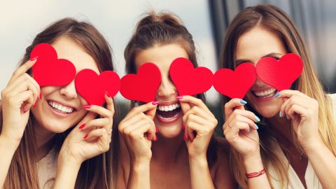 Cocinar es un extraordinario detalle para celebrar de una manera diferente este San Valentín.