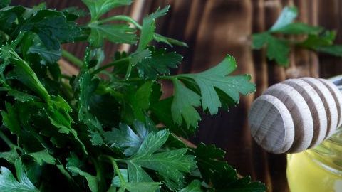Suple el consumo de agua natural por está grandiosa bebida antioxidante, será tu mejor aliado para limpiar el organismo y bajar de peso.