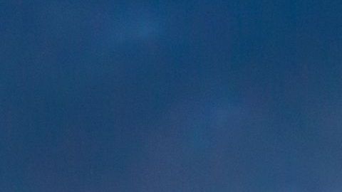 Cansado de que las apps de citas no le funcionaran, recurrió a algo más convencional.