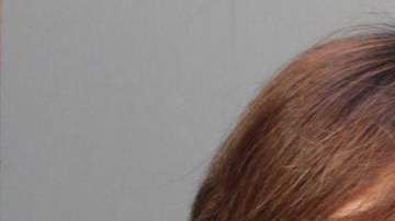 Yaoying Lin y Clifford Oxios tienen ambos 52 años.