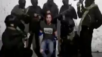 VIDEO: Narcos le sacan la sopa a joven y luego lo ejecutan en estado que exfutbolista gobierna
