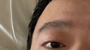 Li Wenliang publicó en las redes sociales una foto suya desde su cama en el hospital el 31 de enero. Al día siguiente fue diagnosticado con coronavirus.