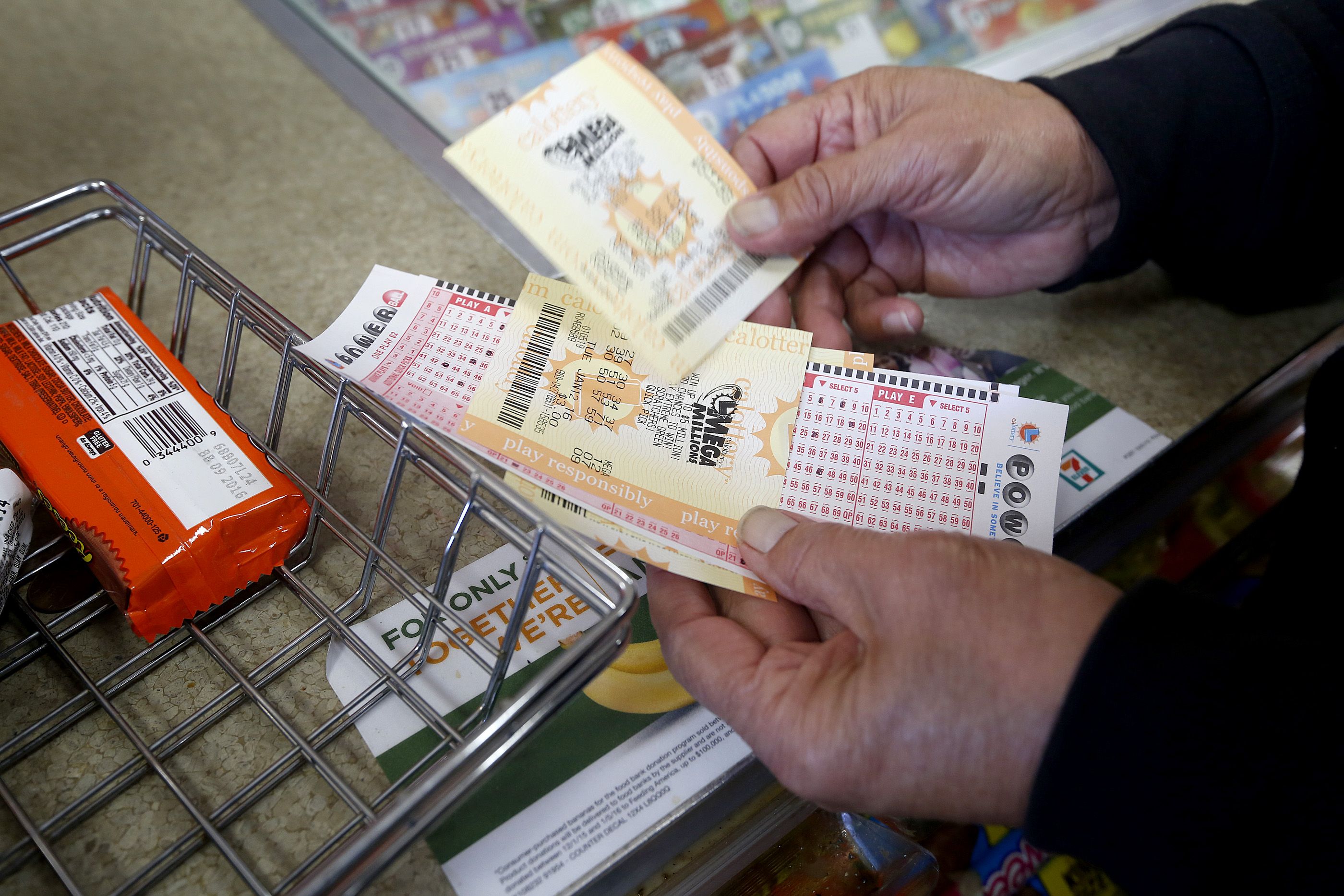 Ganadora de la lotería Powerball en Florida reclama finalmente el