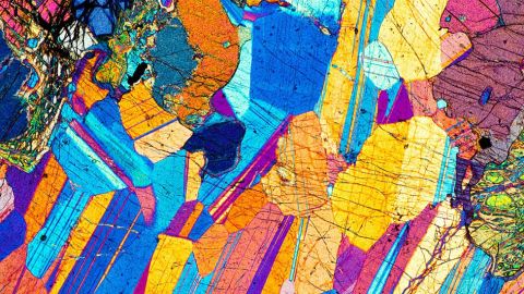 La belleza, la pureza, el misterio y las propiedades de los cristales han fascinado a los humanos.