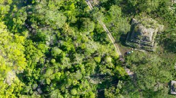El Sacbe 1 tiene una longitud de 100 km.