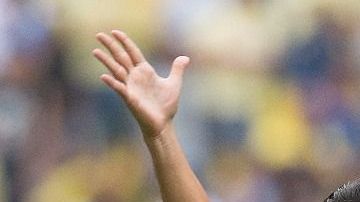 Fue campeón con el Rebaño Sagrado en 2006.