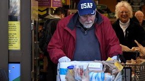 Nueva York prepara un Amplio plan de ayuda para los residentes pobres.