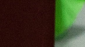 La Guardia Nacional ayuda en la preparación de  alimentos para un banco de comida en el Valle de Coachella en California.