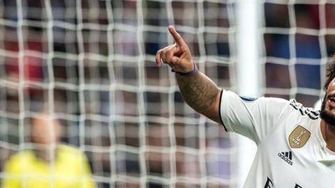Marcelo fue expulsado por derribar a un rival durante la prórroga del partido entre el Elche y el Real Madrid.