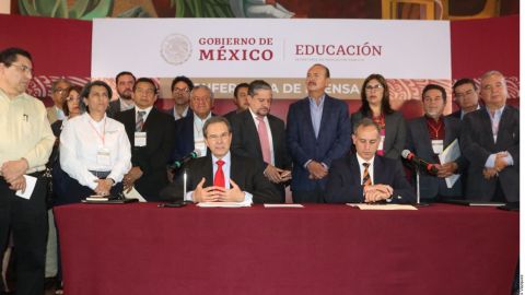 La Secretaría de Educación Pública suspendió las actividades deportivas y cívicas en los planteles de nivel básico y medio superior.