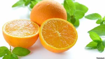 Las naranjas brindan energía de calidad, promueven huesos fuertes y refuerzan la inmunidad.