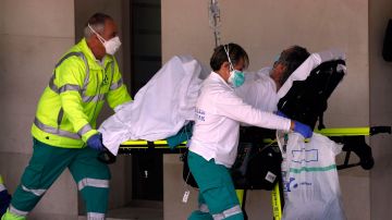 España tiene mortal jornada con 768 muertos por coronavirus